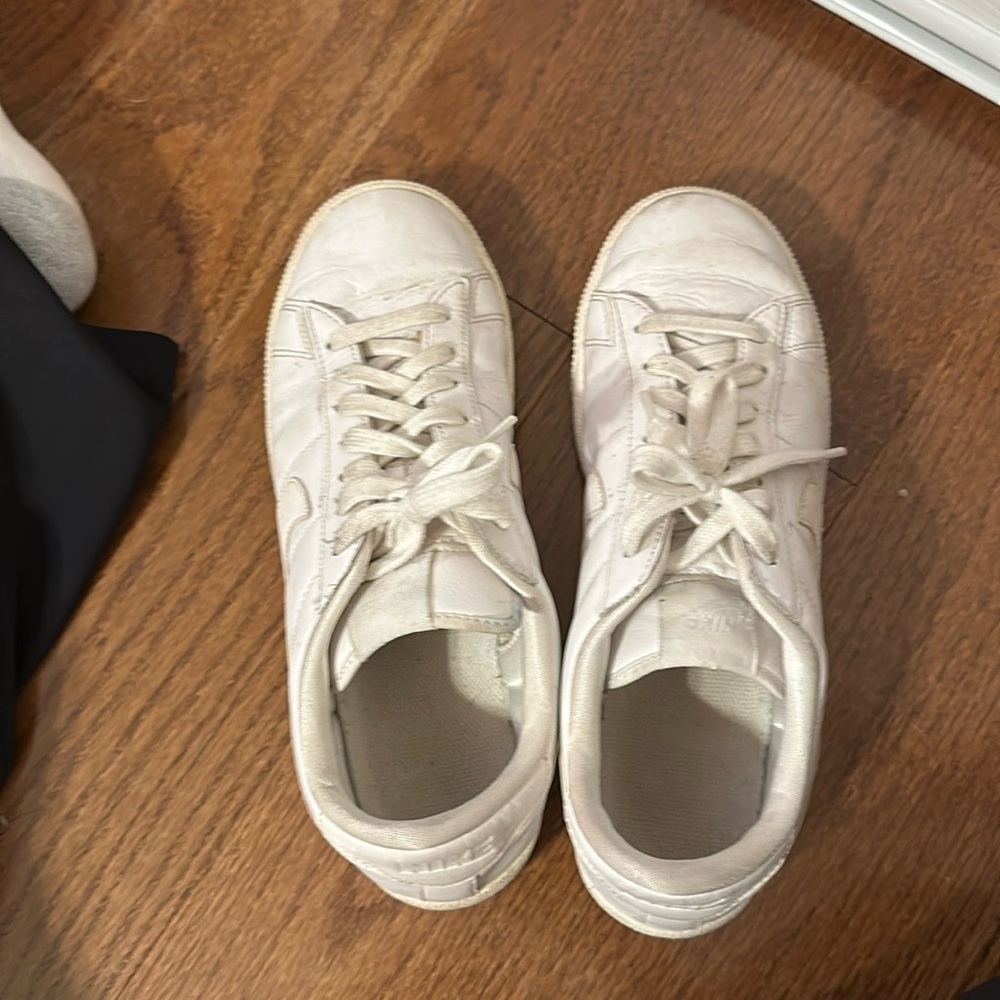 Nike Tennis Classic
